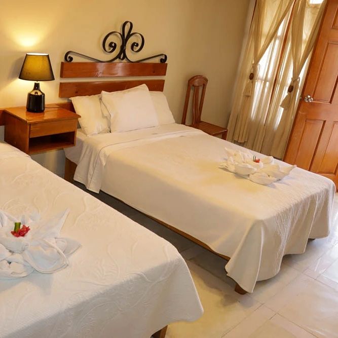 hoteles en huacachina