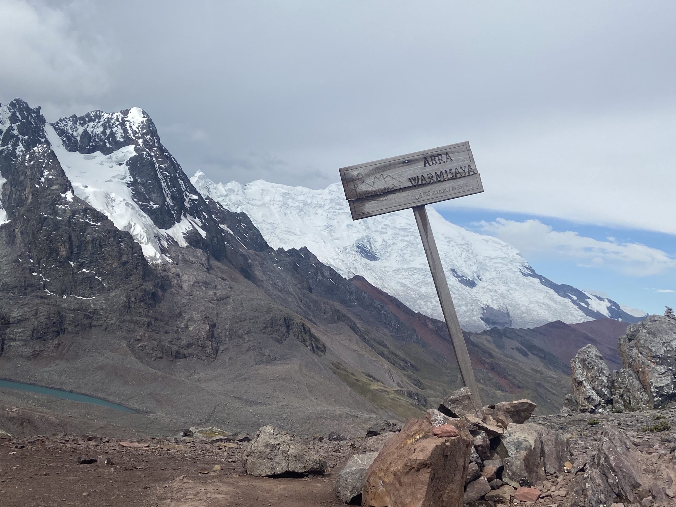 trekking a la montaña de 7 colores