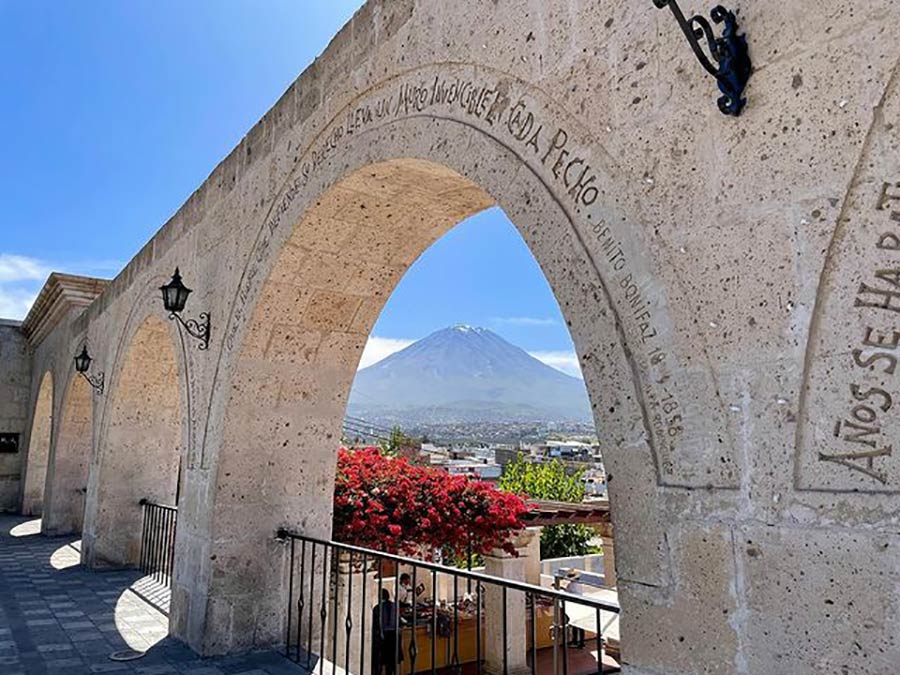 MIRADOR DE YANAHUARA