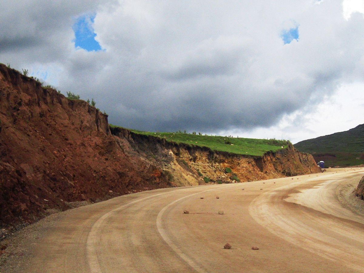 caminos afirmados en cusco