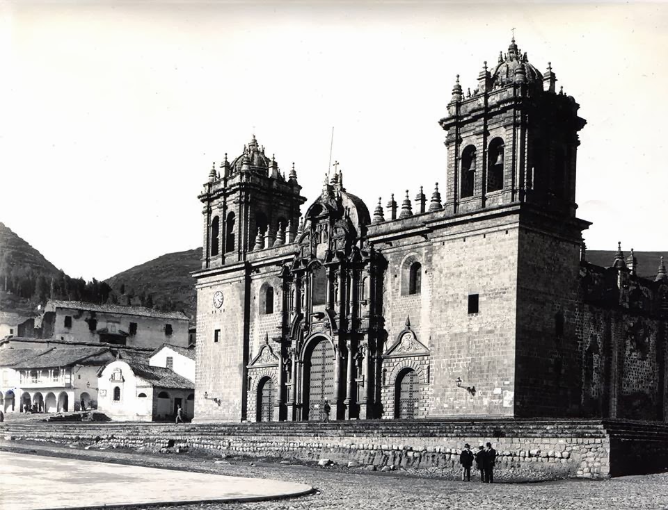 Foto antigua de la Catedral del Cusco