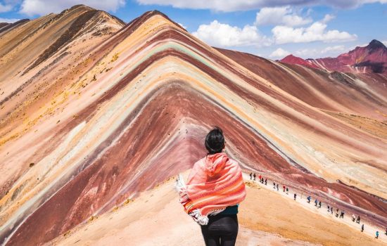 Mujer en Vinicunca