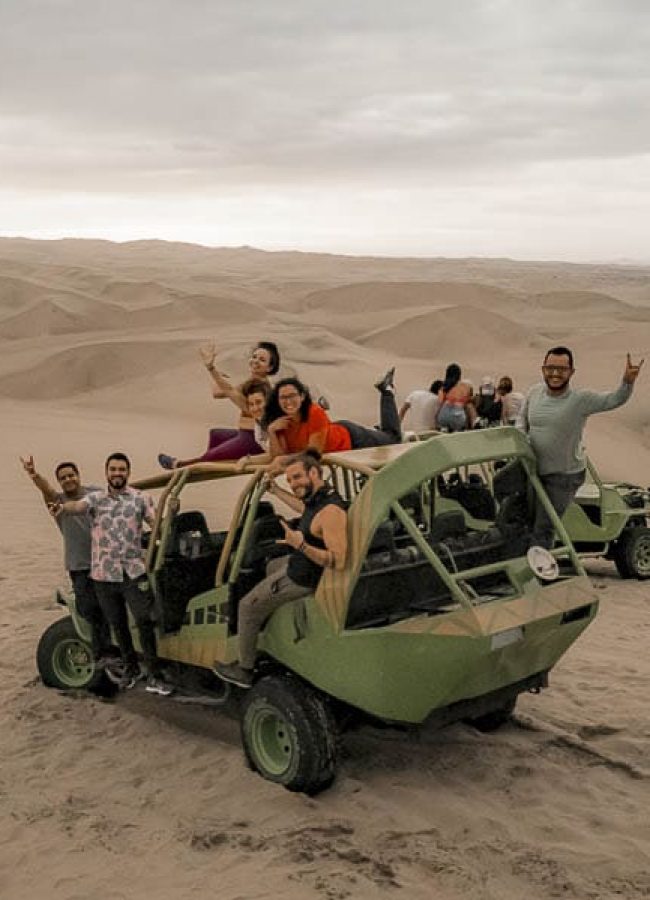 Paseo en Tubulares Huacachina Ica