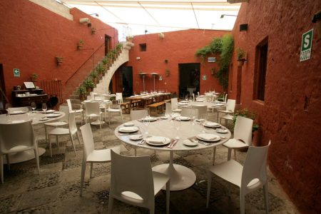 Restaurante Chicha, por Gastón Acurio Restaurante Chicha, por Gastón Acurio