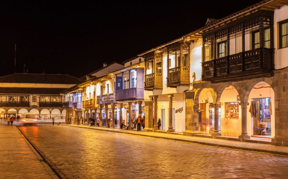 cusco de noche