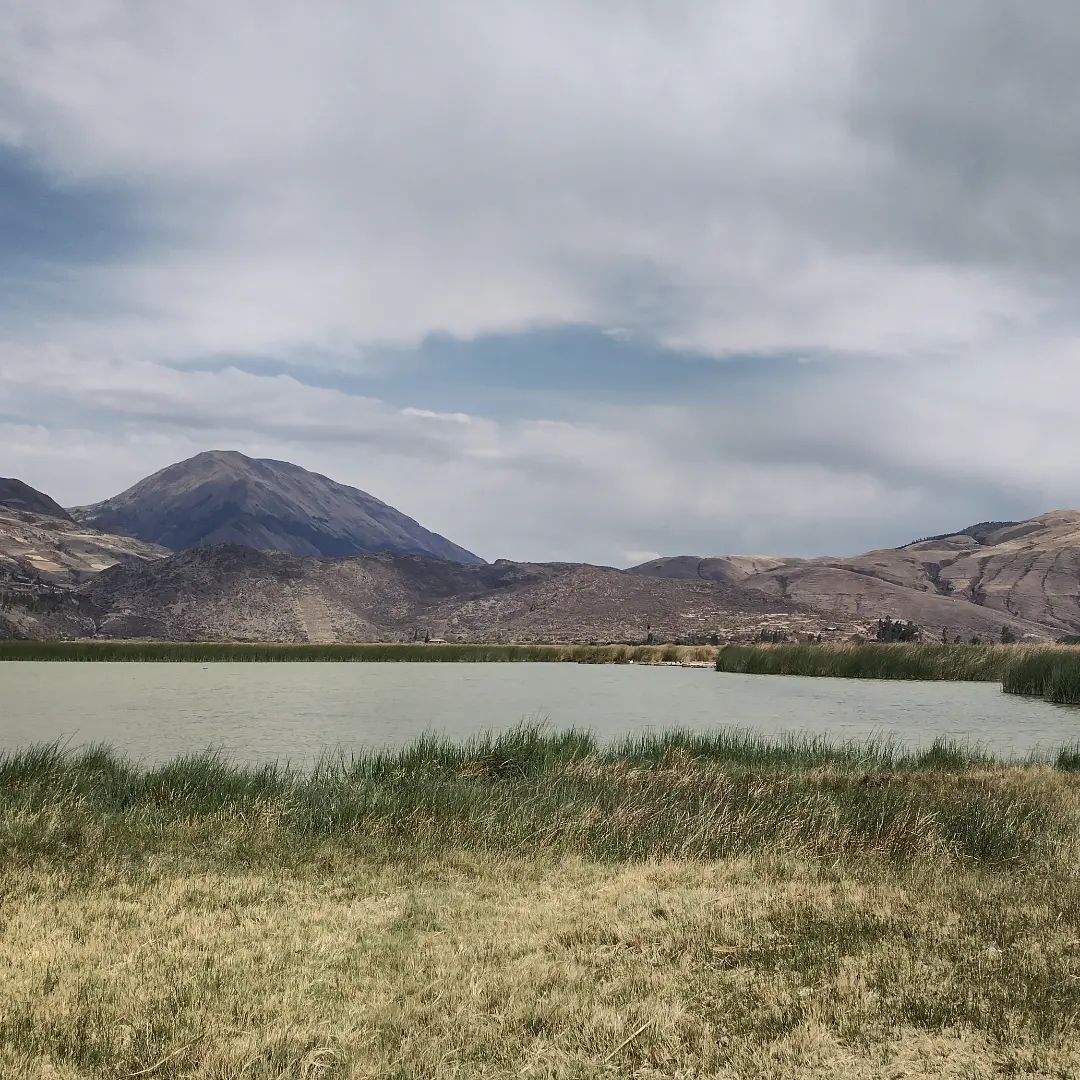 huacarpay lagunas en cusco