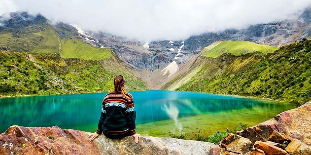 Laguna Humantay, al pie del nevado Salkantay
