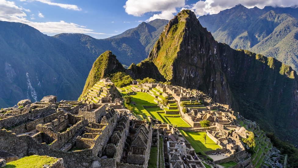 tourist sites in peru