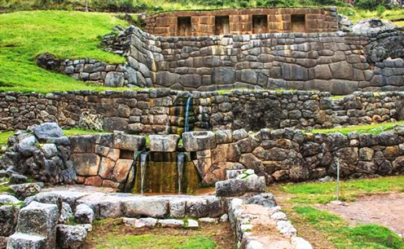 Tambomachay, los baños del inca, se encuentra a 7km del Cusco